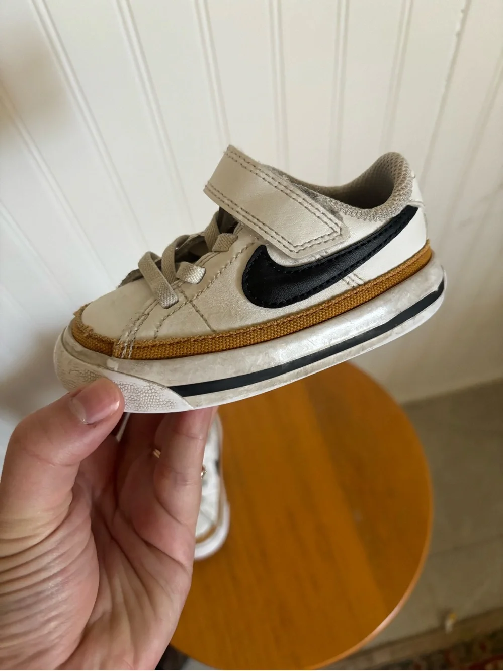 Nike Kids White and Brown Velcro Sneakers